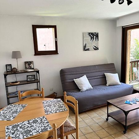 Charmant Appartement Briançon Exteriör bild